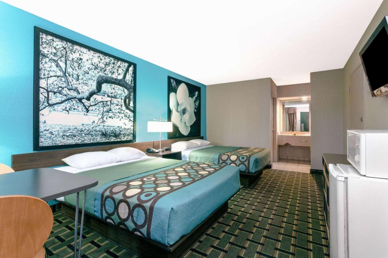 Super 8 By Wyndham Brunswick South I-95 Motel Dış mekan fotoğraf